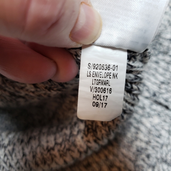 GAP Long sleeve envelope neck sweater marled gray size small - Picture 6 of 7